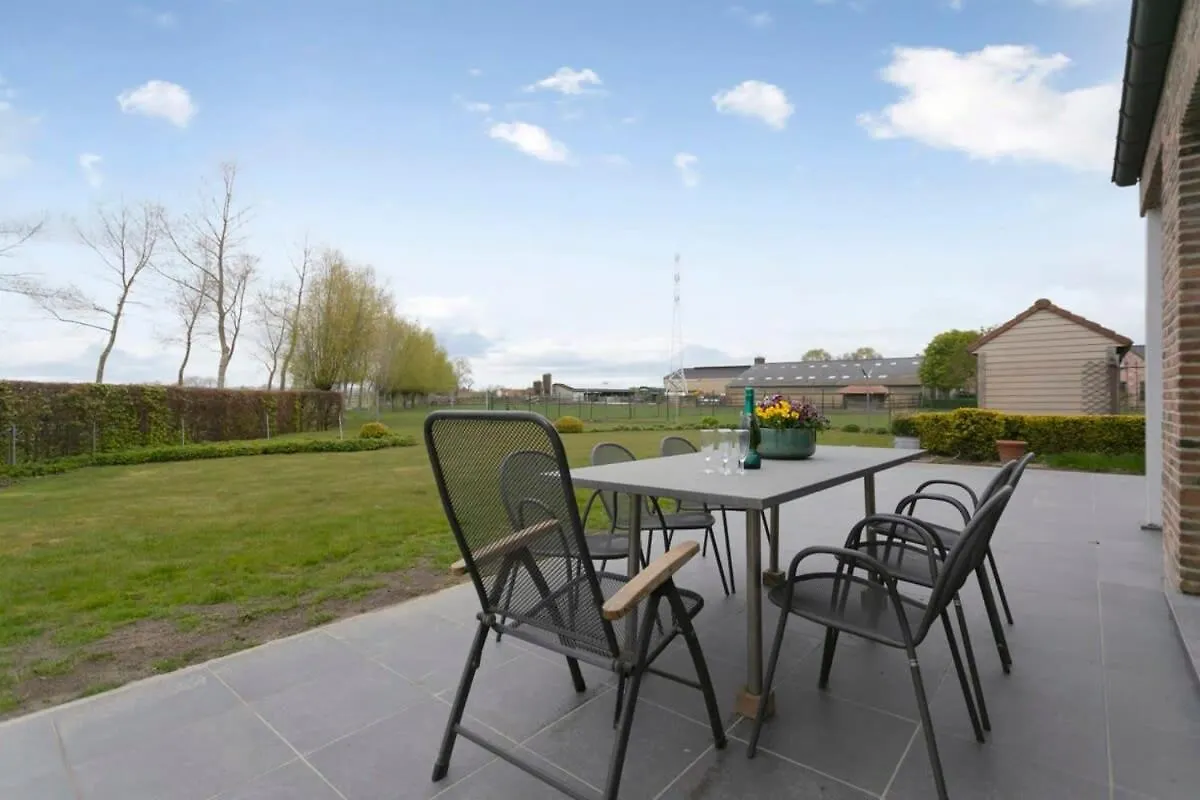 וילה הוילה ברוז' Huswell - Family House With A Beautiful View In Damme בלגיה