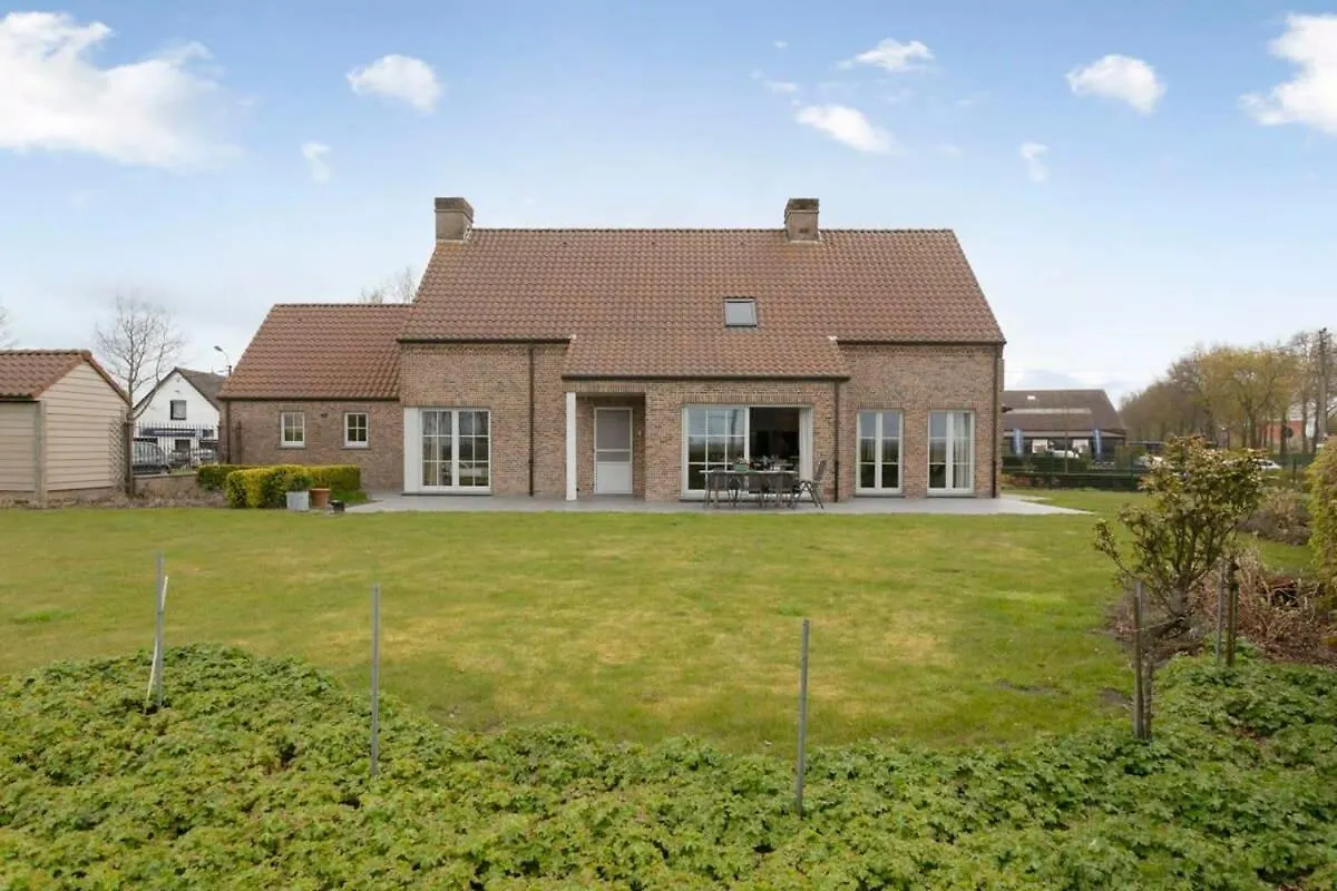 הוילה ברוז' Huswell - Family House With A Beautiful View In Damme 0*,