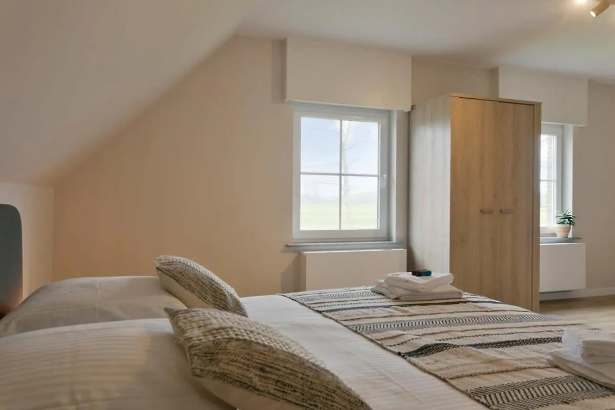 הוילה ברוז' Huswell - Family House With A Beautiful View In Damme וילה