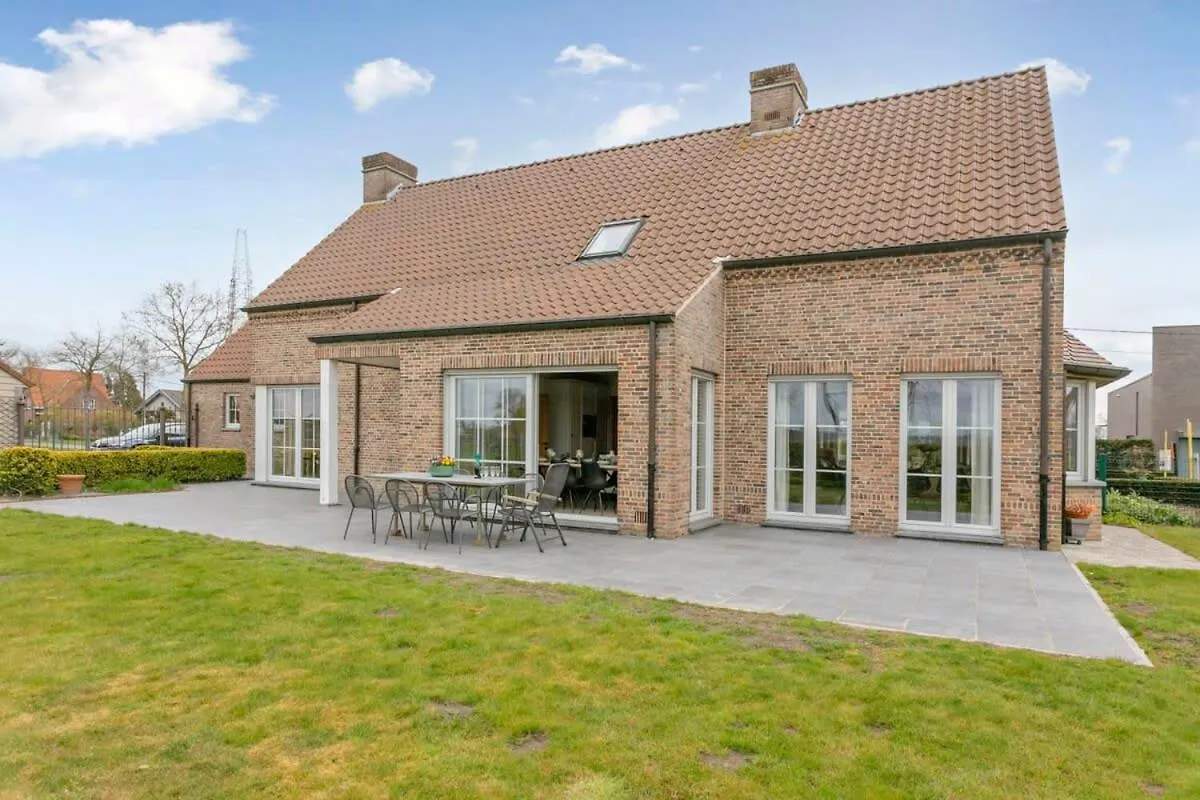 הוילה ברוז' Huswell - Family House With A Beautiful View In Damme 0*,  בלגיה